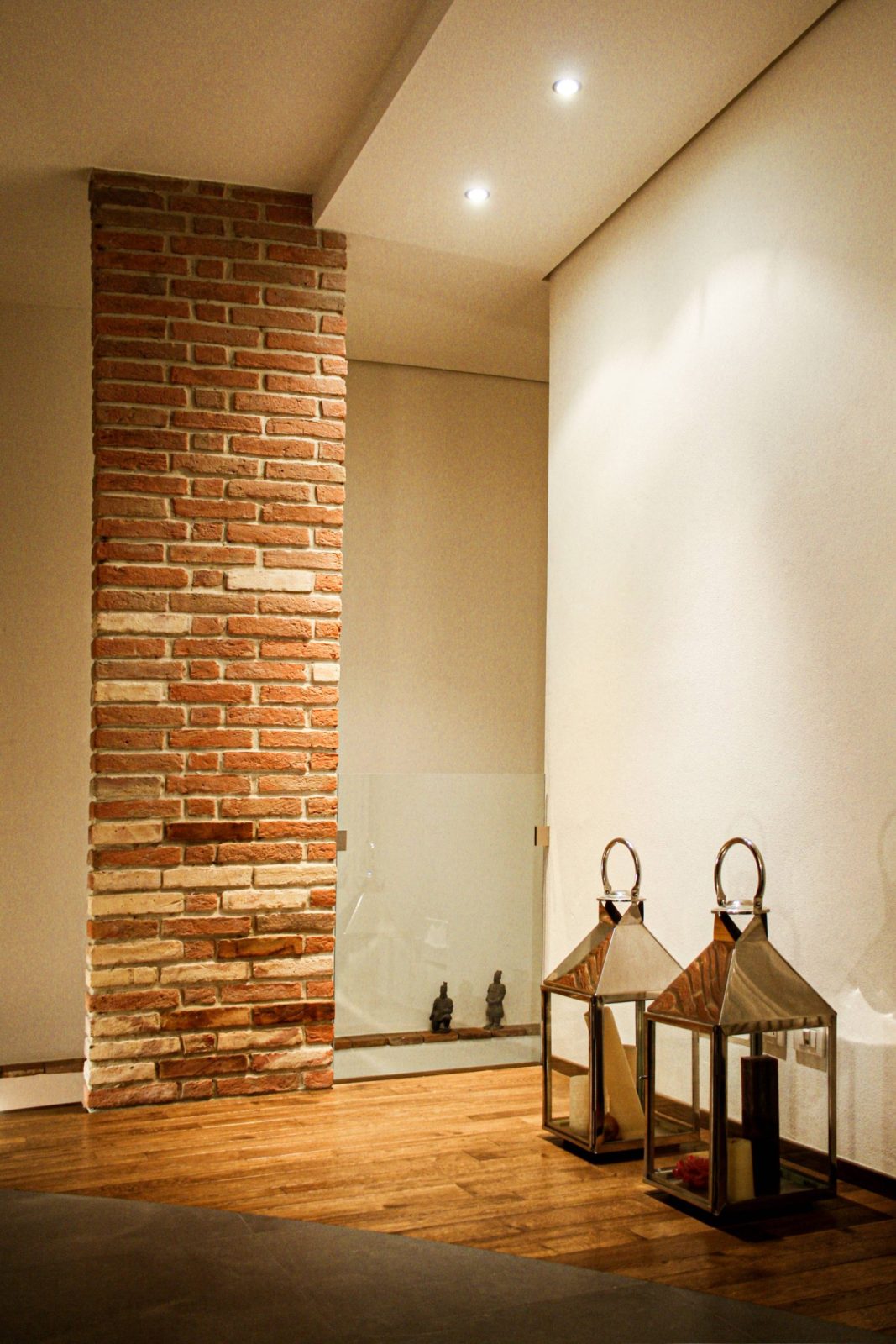 particolare del design di un ingresso di una villa di campagna - Interior design Michele Volpi